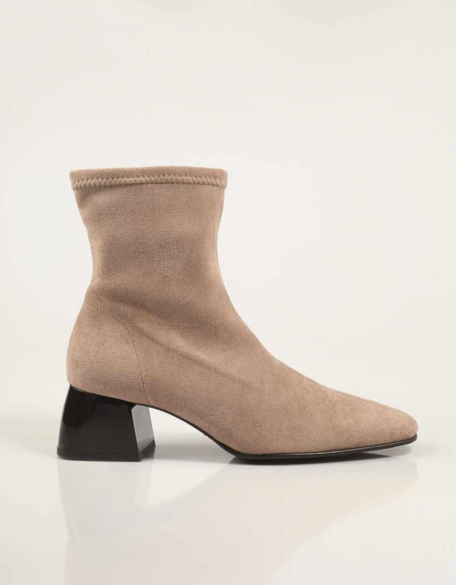 BOTINES MISS ELASTIC 078662 en color Hielo