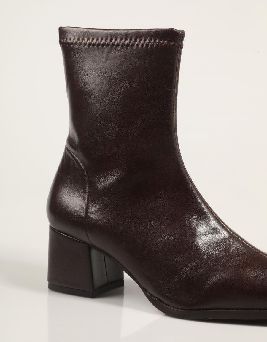 BOTINES MISS ELASTIC 078330 en color Marron