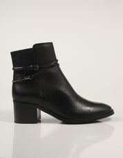 BOTINES MARCHA 313 3047 en color Negro