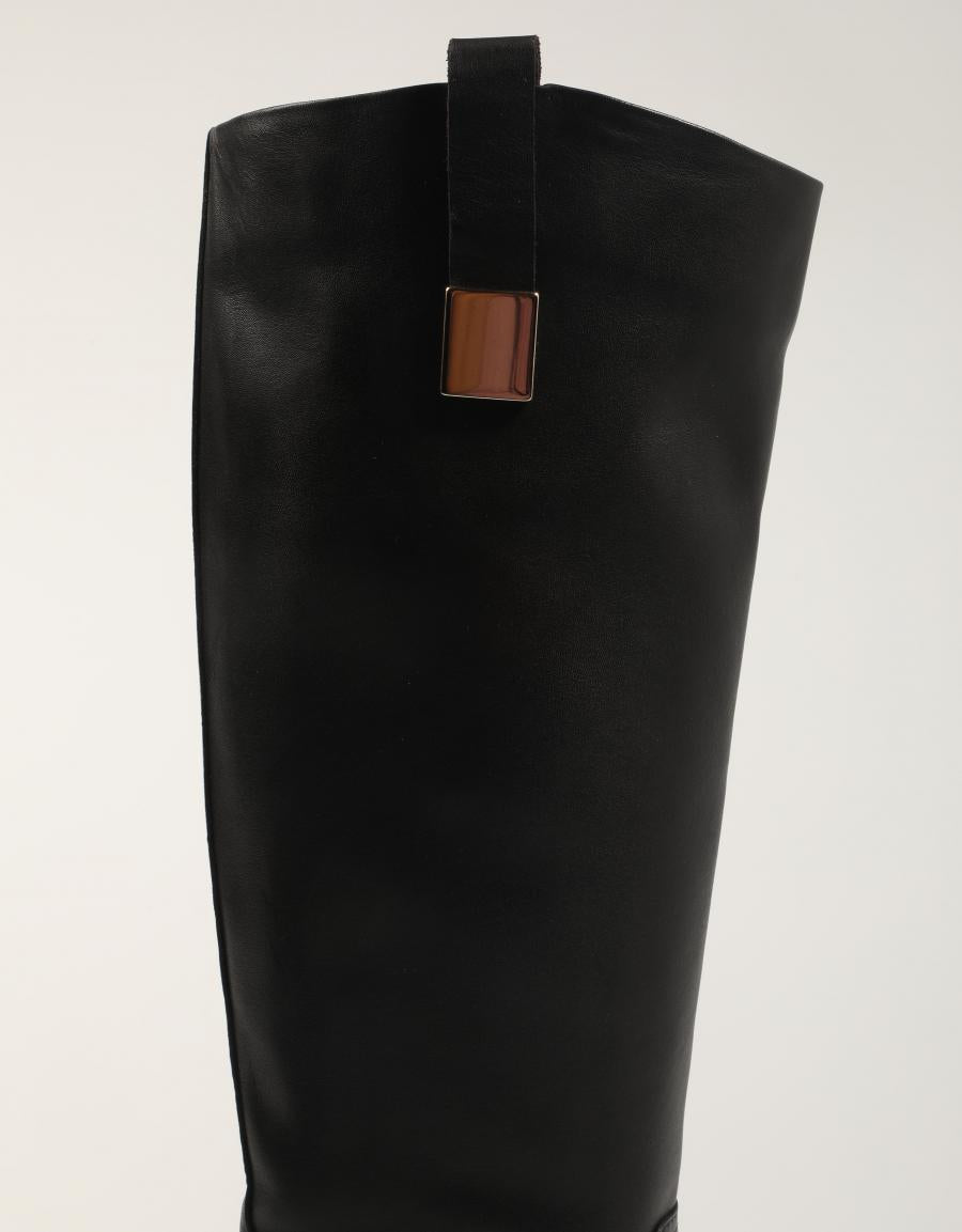 BOTAS MARCHA E216 2902 en color Negro
