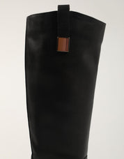 BOTAS MARCHA E216 2902 en color Negro
