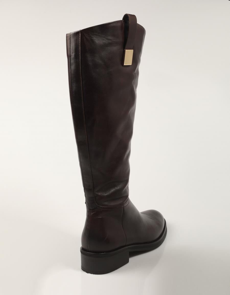 BOTAS MARCHA E216 2902 en color Marron