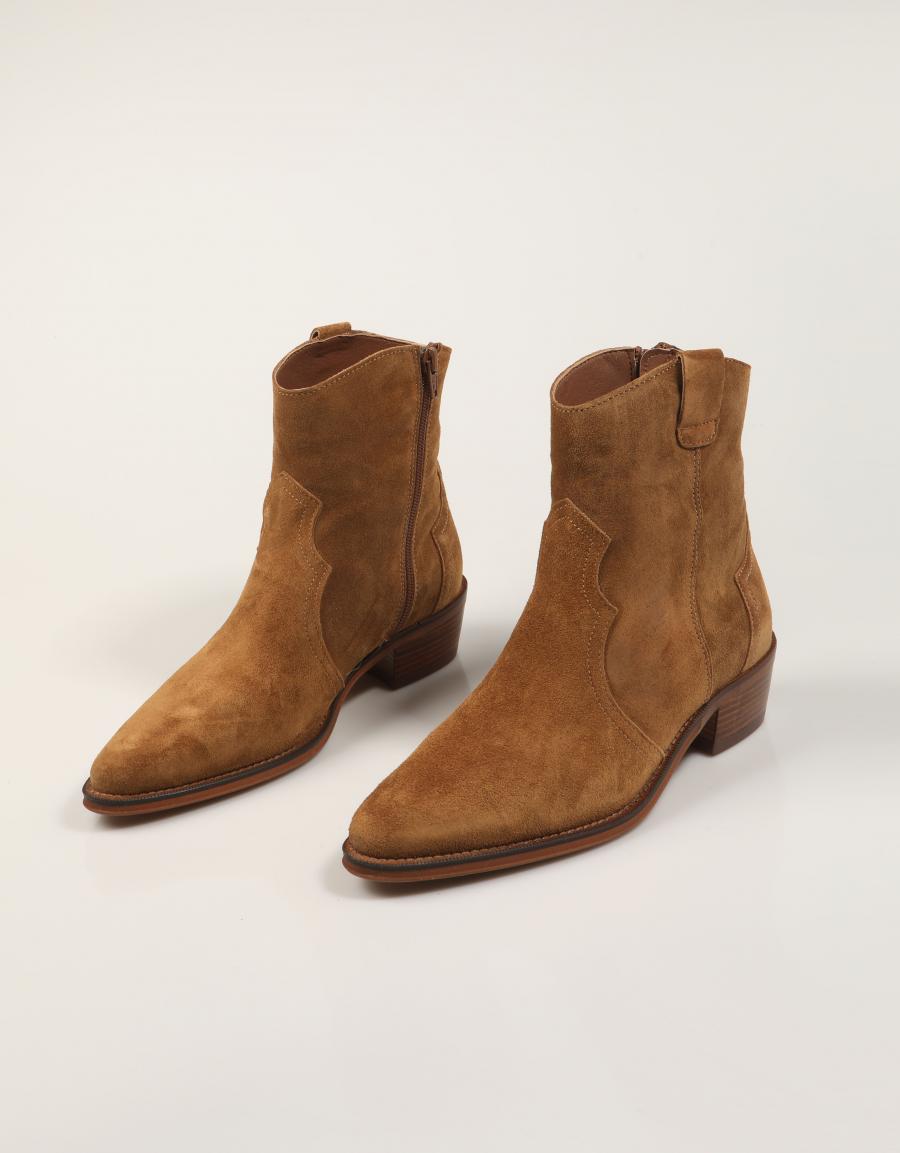 BOTINES ALPE 2548 en color Cuero