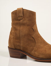 BOTINES ALPE 2548 en color Cuero