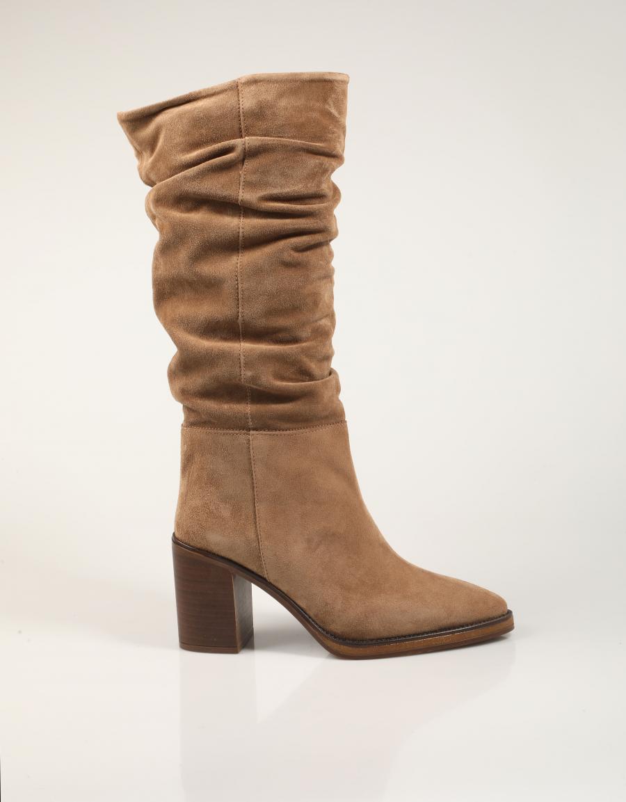 BOTAS ALPE 5219 en color Taupe
