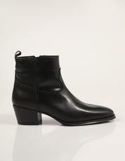 BOTINES ALPE 5266 en color Negro