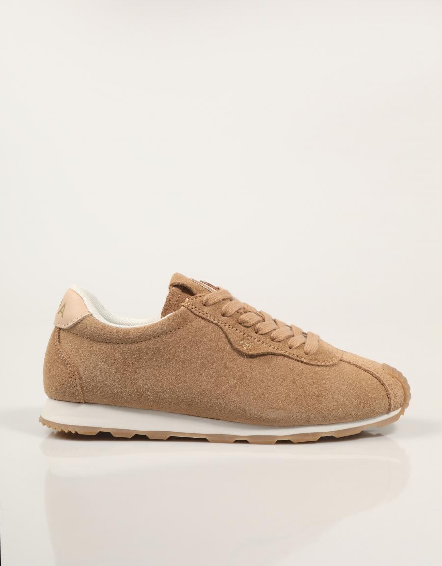 ZAPATILLAS POPA KIRA en color Beige