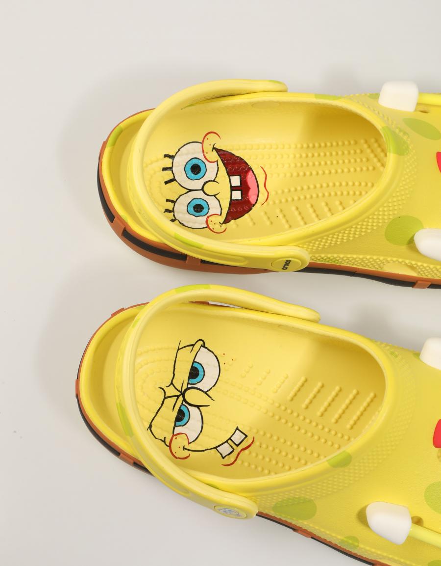 ZAPATILLAS CROCS SPONGEBOB CLASSIC CLOG en color Amarillo