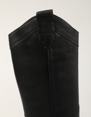 BOTAS REBECCA HOPE 5381 en color Negro