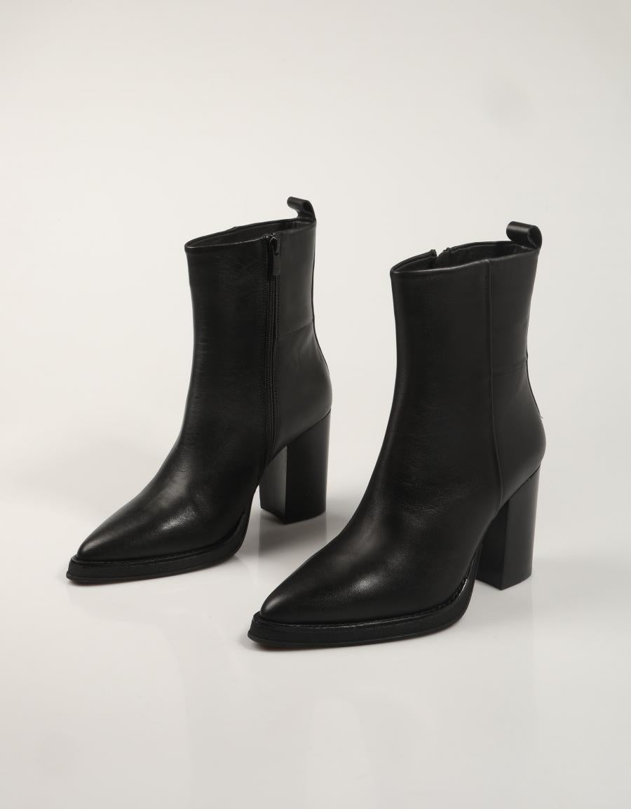BOTINES REBECCA HOPE 6465 en color Negro