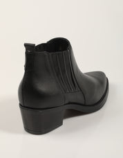 BOTINES LUCIA VIGUERA 8020 en color Negro