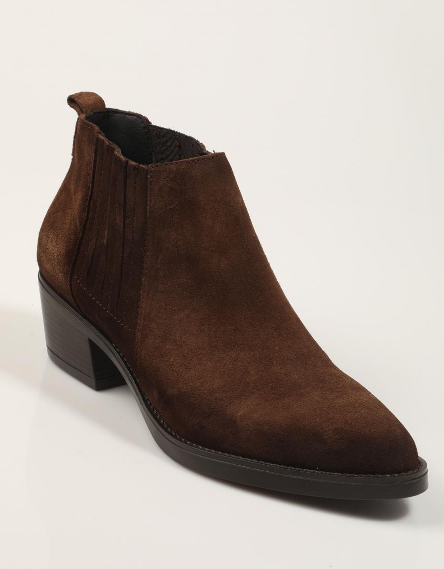 BOTINES LUCIA VIGUERA 8020 en color Marron