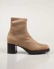 BOTINES LUCIA VIGUERA 8323 en color Beige