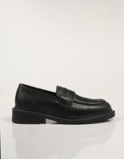 ZAPATOS REBECA HOPE 22409 en color Negro