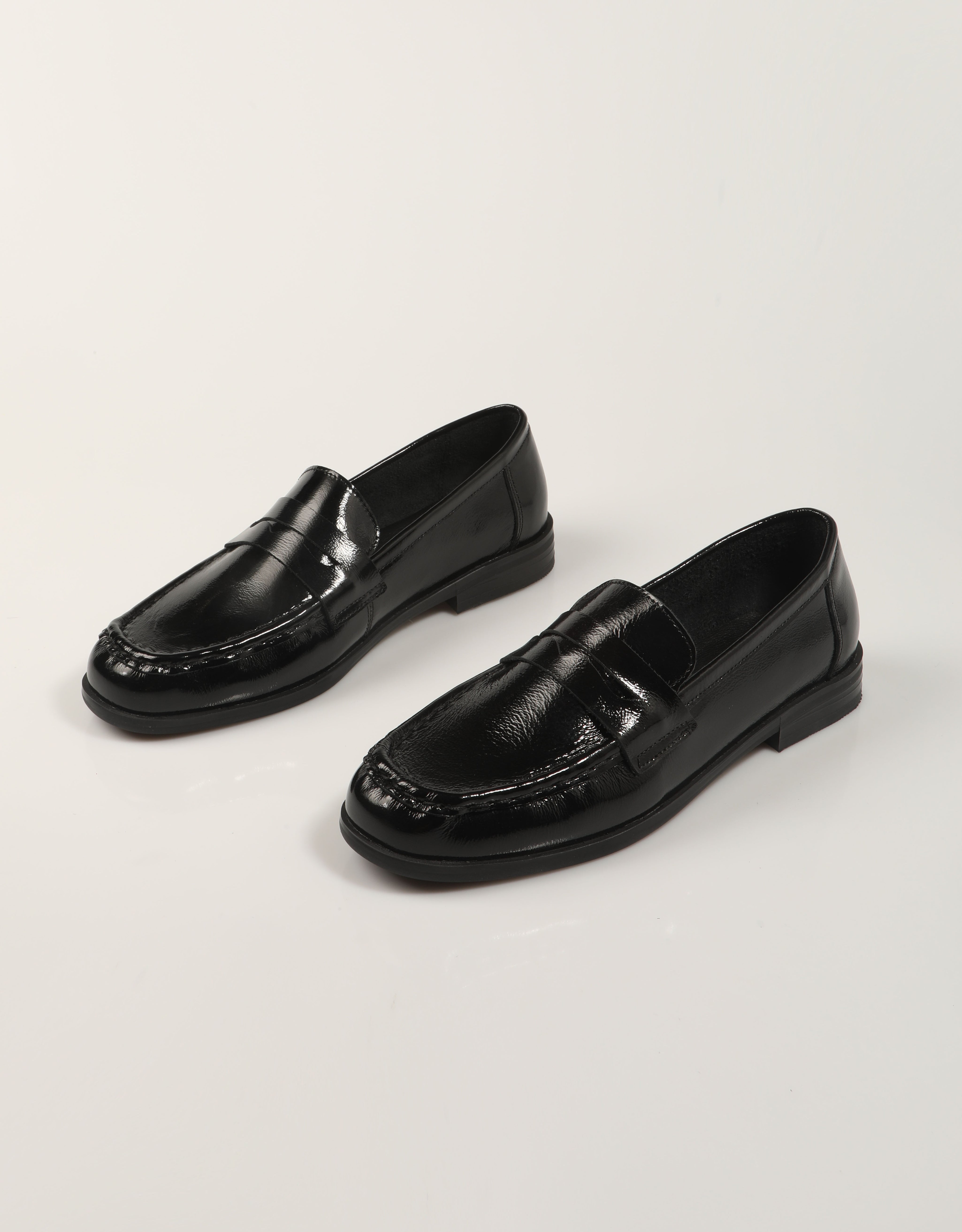 ZAPATOS REBECA HOPE 300 R04 en color Negro