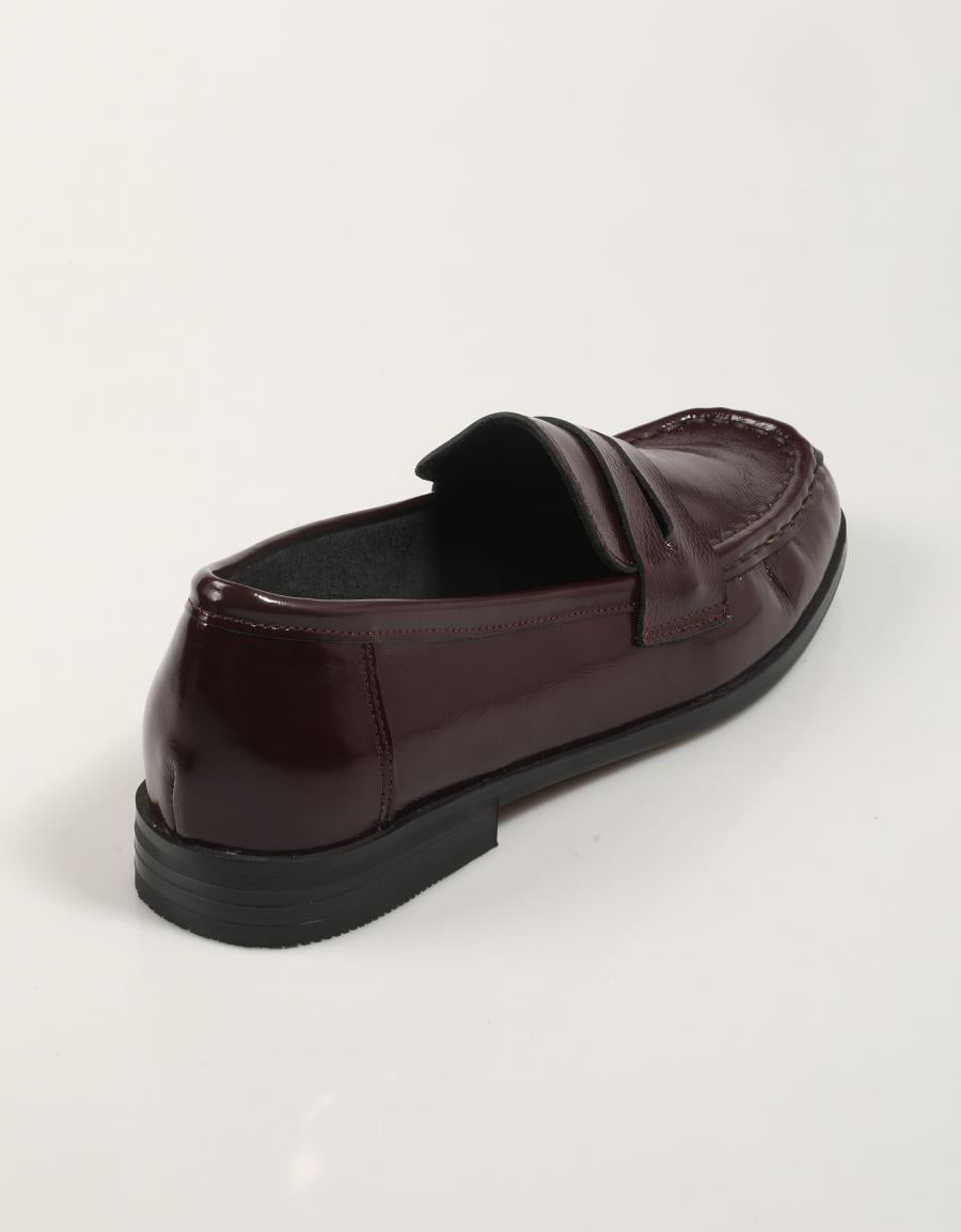 ZAPATOS REBECA HOPE 300 R04 en color Burdeos