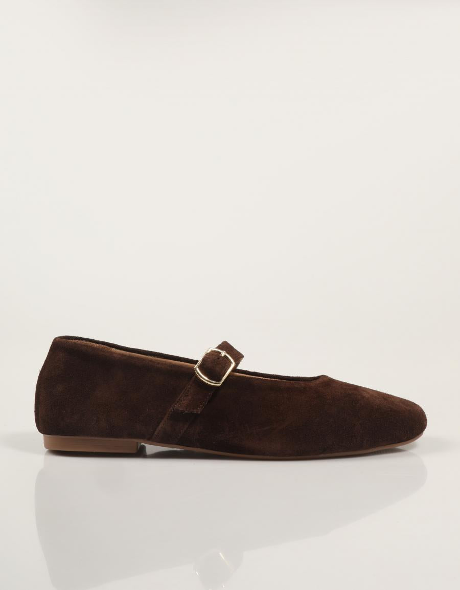 ZAPATOS REBECA HOPE 4062 en color Marron