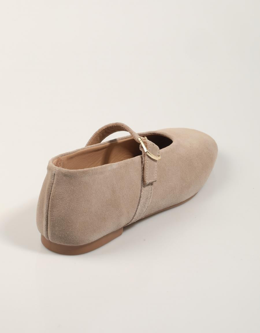 ZAPATOS REBECA HOPE 4062 en color Beige