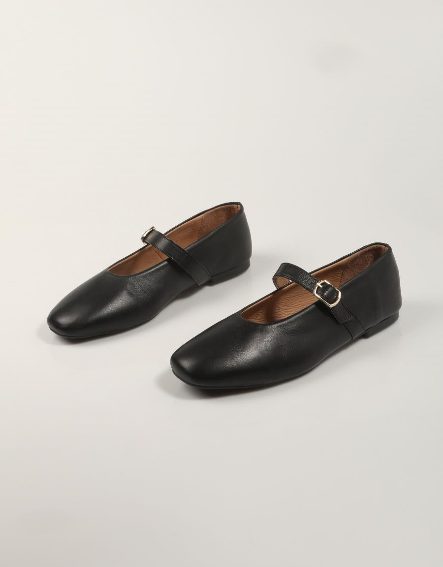 ZAPATOS REBECA HOPE 4062 en color Negro