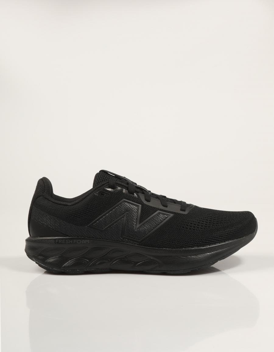 ZAPATILLAS NEW BALANCE M520 en color Negro