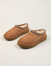 ZUECOS UGG W TASMAN II en color Cuero