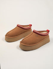 ZUECOS UGG W TAZZ II en color Cuero