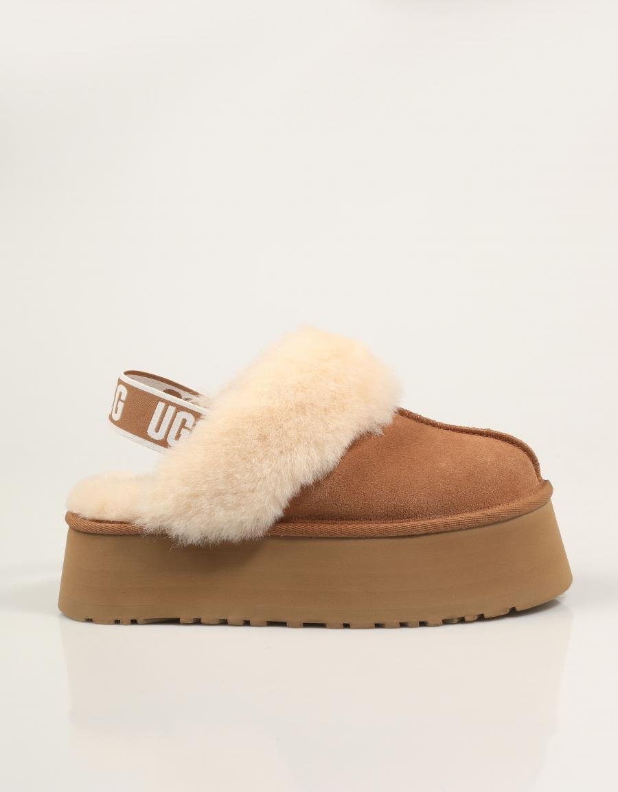 ZAPATILLAS CASA UGG W FUNKETTE II en color Cuero