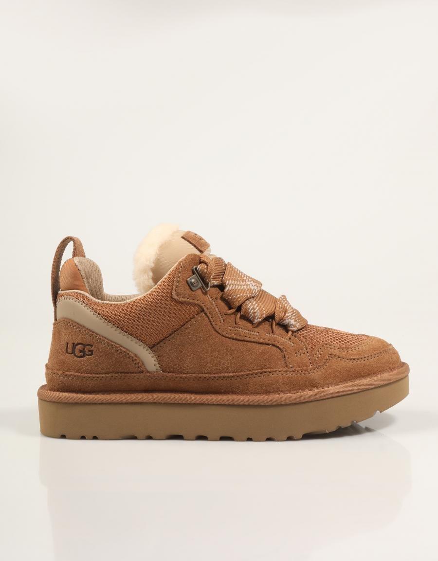 ZAPATILLAS UGG W LOWMEL en color Cuero