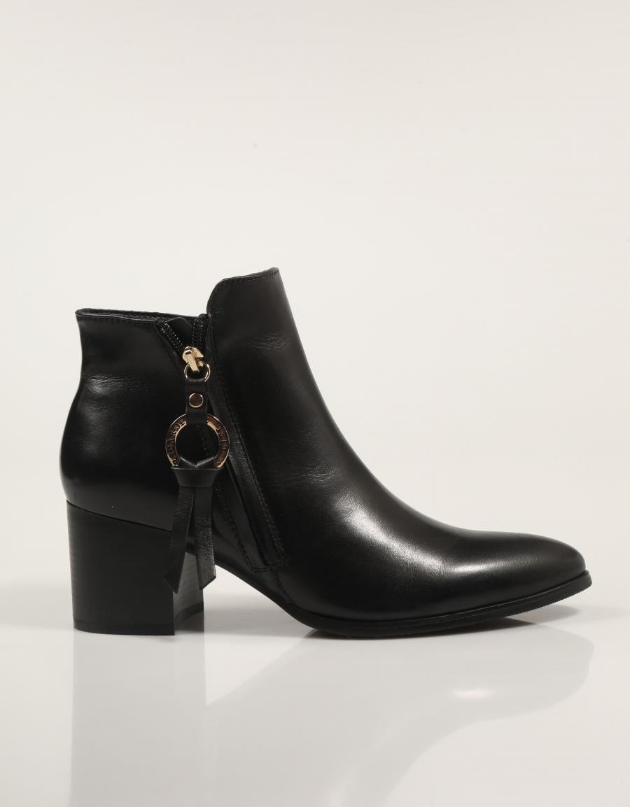 BOTINES REGARDE LE CIEL TAILOR F25 01 en color Negro