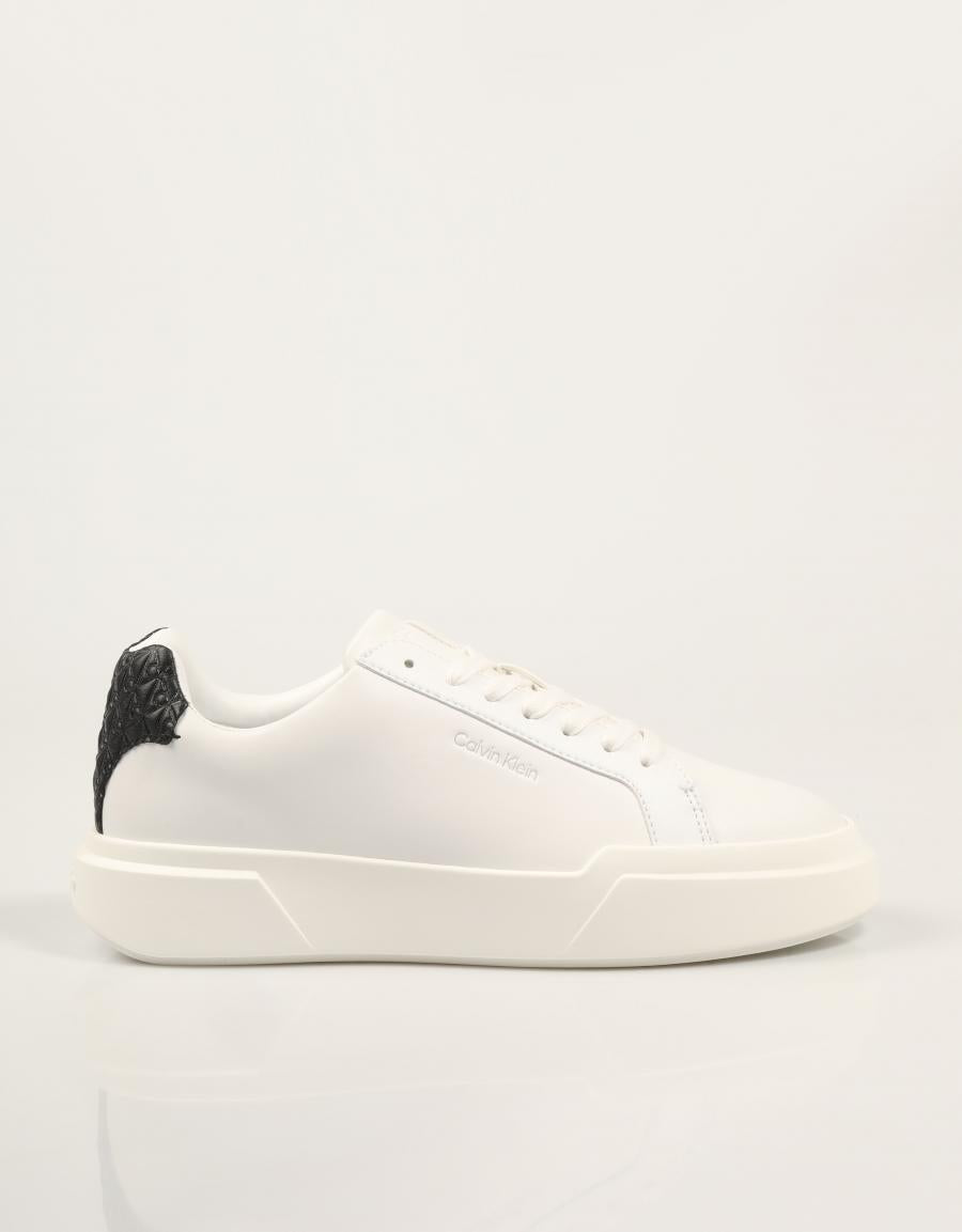 ZAPATILLAS CALVIN KLEIN CHUNKY CUPSOLE LACE UP LTH BT en color Blanco