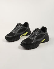 ZAPATILLAS CALVIN KLEIN HIKE RUNNER LACEUP MESH MIX en color Negro