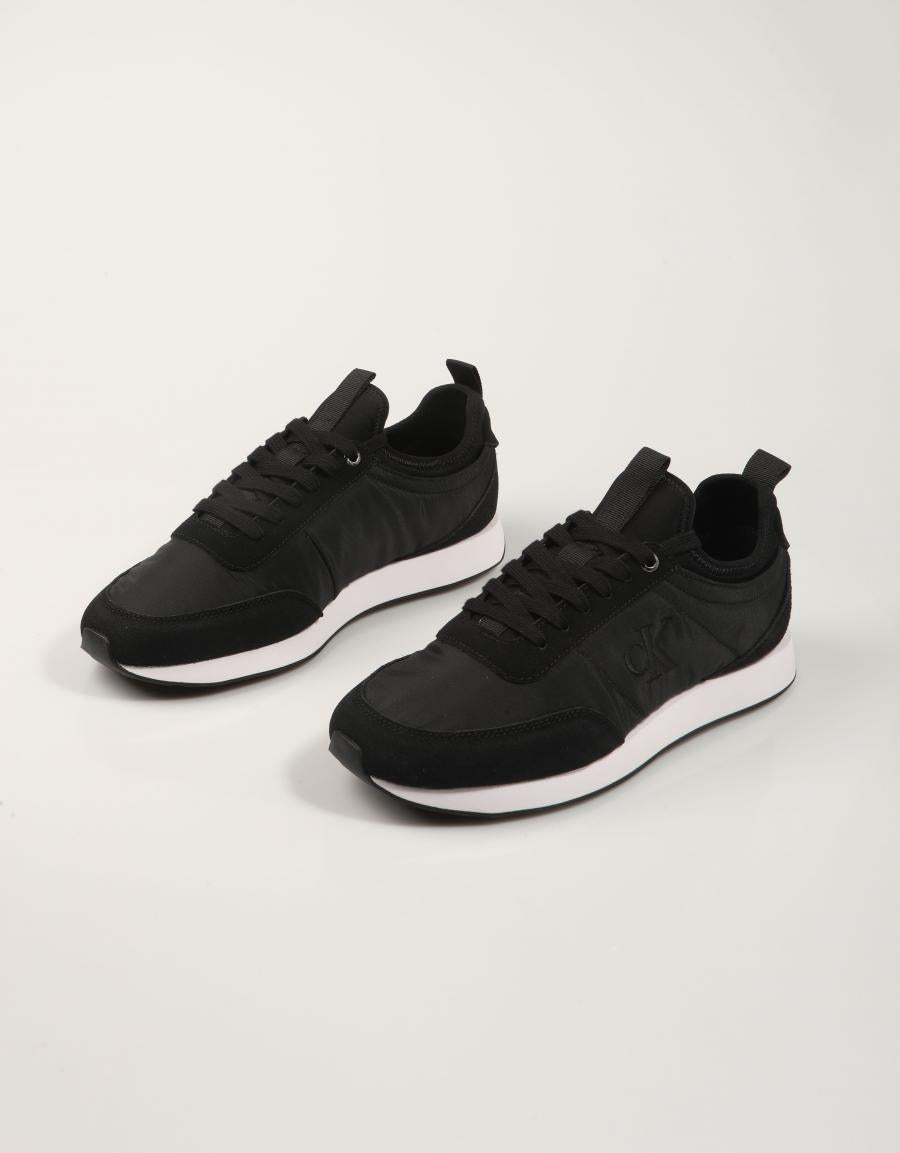 ZAPATILLAS CALVIN KLEIN RETRO RUNNER SOCK LACEUP MIX en color Negro