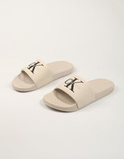 CHANCLAS CALVIN KLEIN ESS SLIDE CV en color Beige