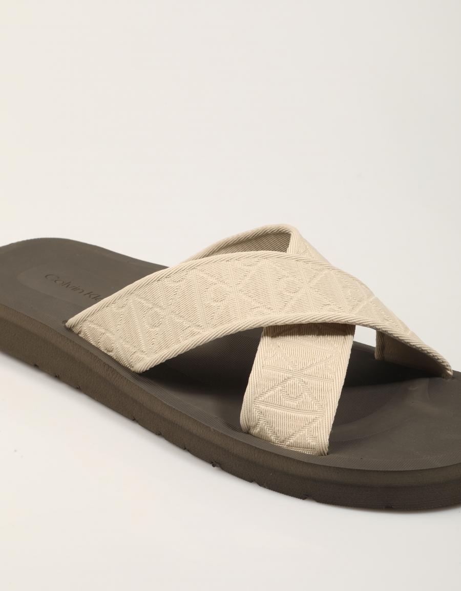 SANDALIAS CALVIN KLEIN ESS DIECUT XCROSSWB AOP en color Beige