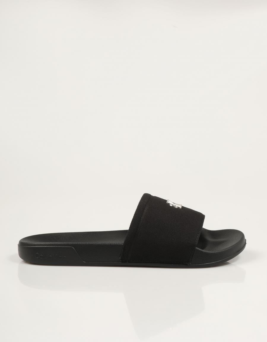 CHANCLAS CALVIN KLEIN ESS SLIDE CANVAS HDW en color Negro
