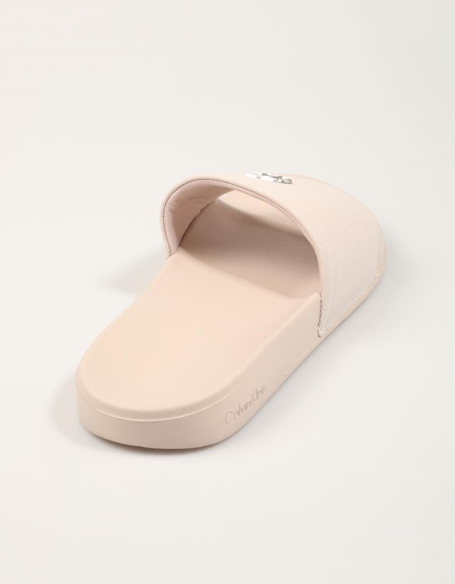 CHANCLAS CALVIN KLEIN ESS SLIDE CANVAS HDW en color Gris