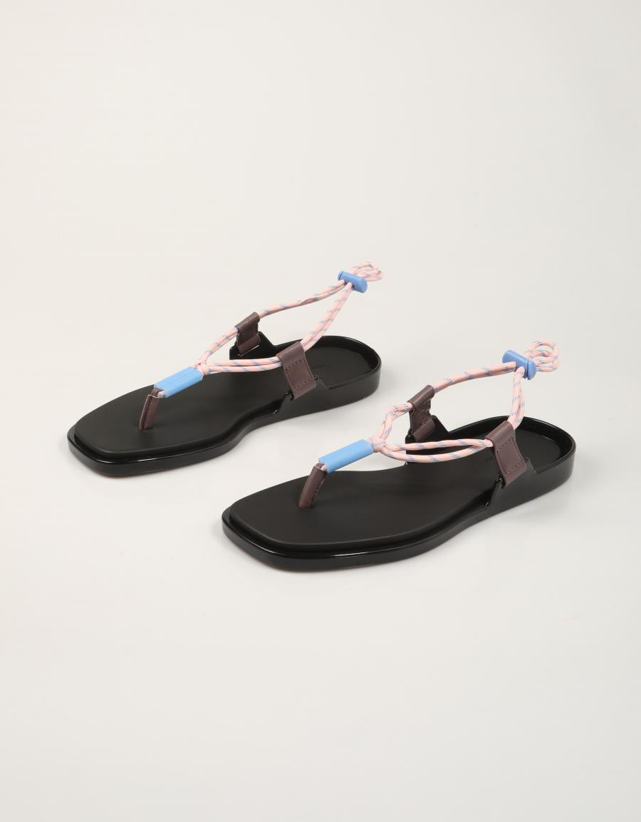 SANDALIAS CALVIN KLEIN BEACH SANDAL ROPE PU 2 en color Negro