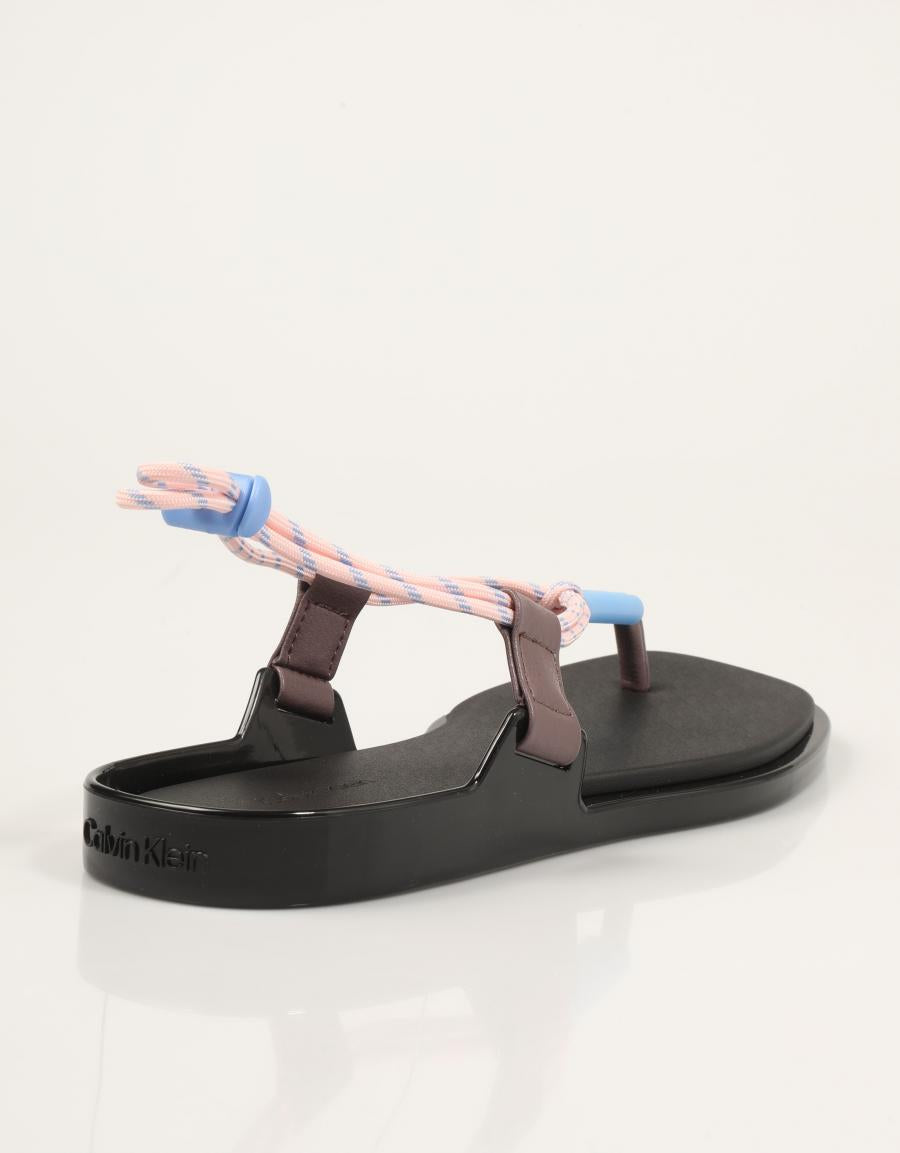 SANDALIAS CALVIN KLEIN BEACH SANDAL ROPE PU 2 en color Negro