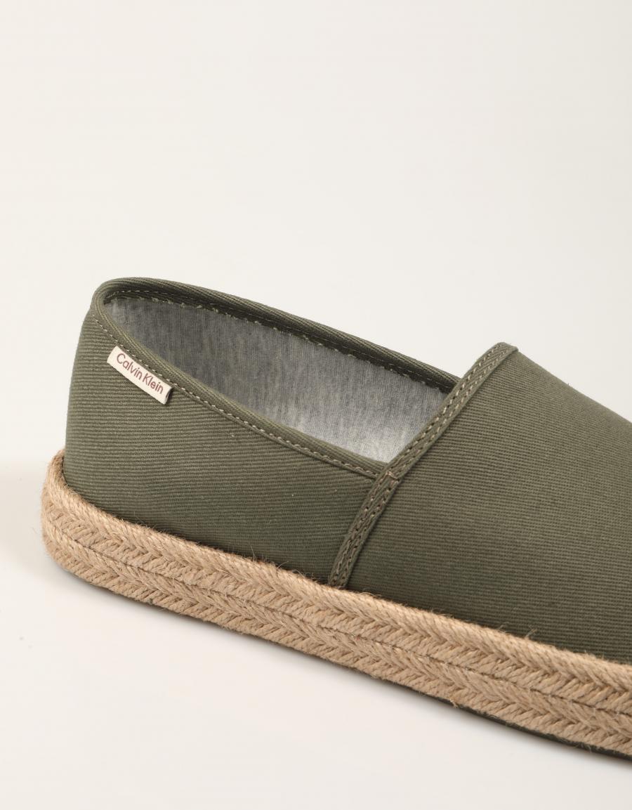 ESPARDEÑAS CALVIN KLEIN ESS ESPADILLE CV en color Kaki