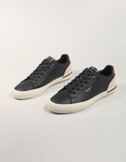 ZAPATILLAS PEPE JEANS KENTON CAMPUS M en color Azul marino