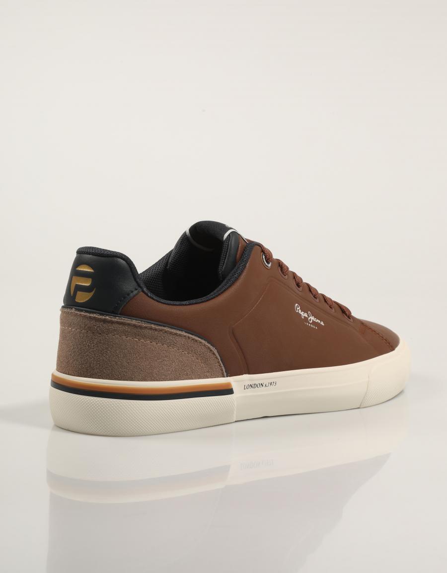 ZAPATILLAS PEPE JEANS KENTON CAMPUS M en color Cuero