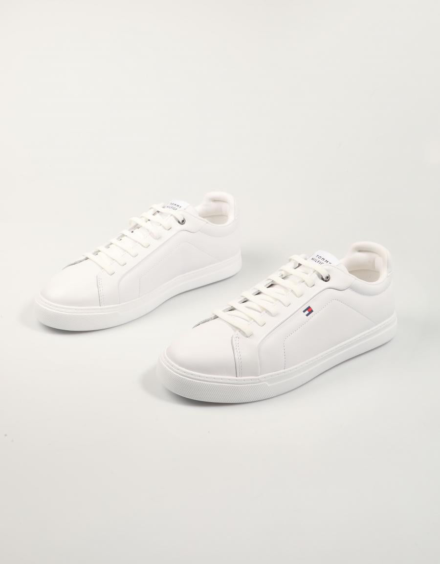 ZAPATILLAS TOMMY HILFIGER ICON COURT LIGHT ESS en color Blanco
