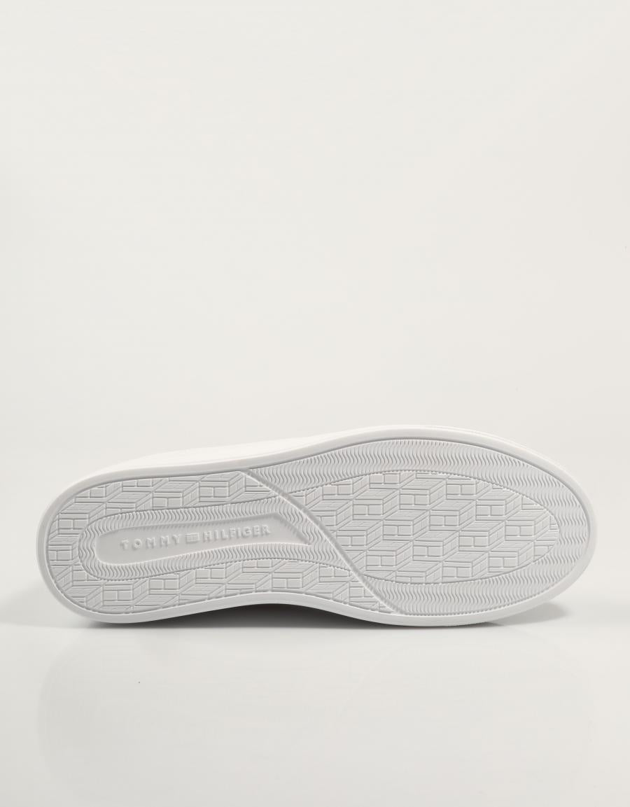 ZAPATILLAS TOMMY HILFIGER ICON COURT LIGHT ESS en color Blanco