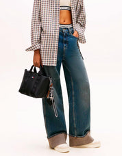 BOLSO TOMMY HILFIGER TJW DAILY ELEVATED MINI TOTE en color Negro