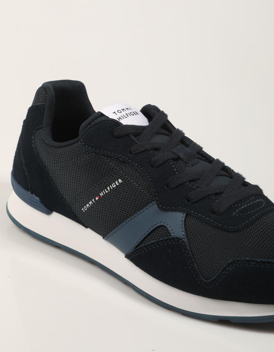 ZAPATILLAS TOMMY HILFIGER RUNNER ICON MIX en color Azul marino