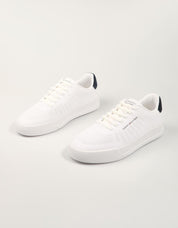 ZAPATILLAS TOMMY HILFIGER COURT KNIT en color Blanco