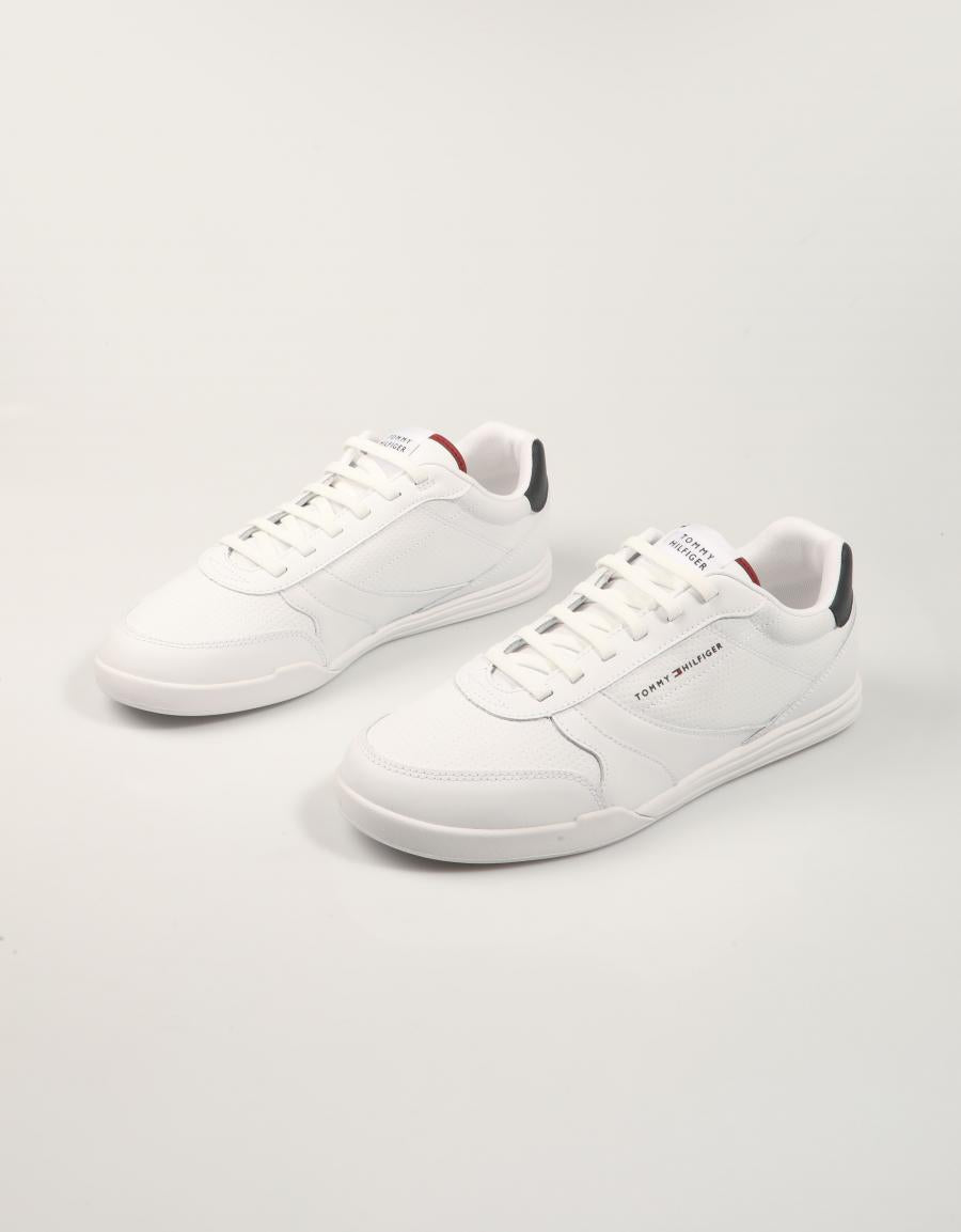 ZAPATILLAS TOMMY HILFIGER LOPRO LTH en color Blanco