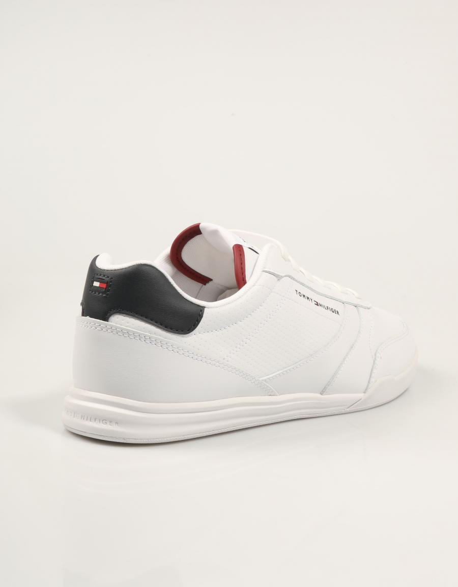 ZAPATILLAS TOMMY HILFIGER LOPRO LTH en color Blanco