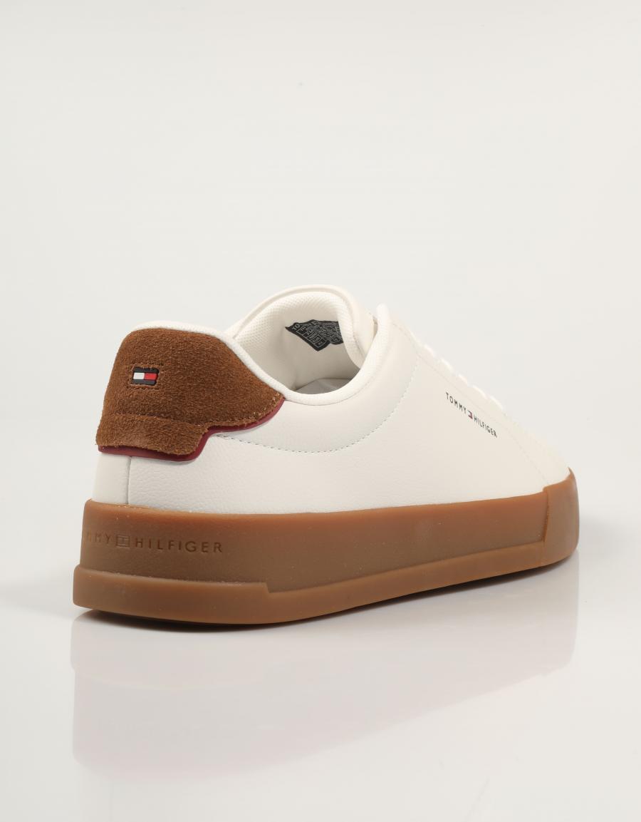 ZAPATILLAS TOMMY HILFIGER COURT en color Blanco