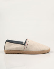 ESPARDEÑAS TOMMY HILFIGER CHAMBRAY ESPADRILE en color Beige